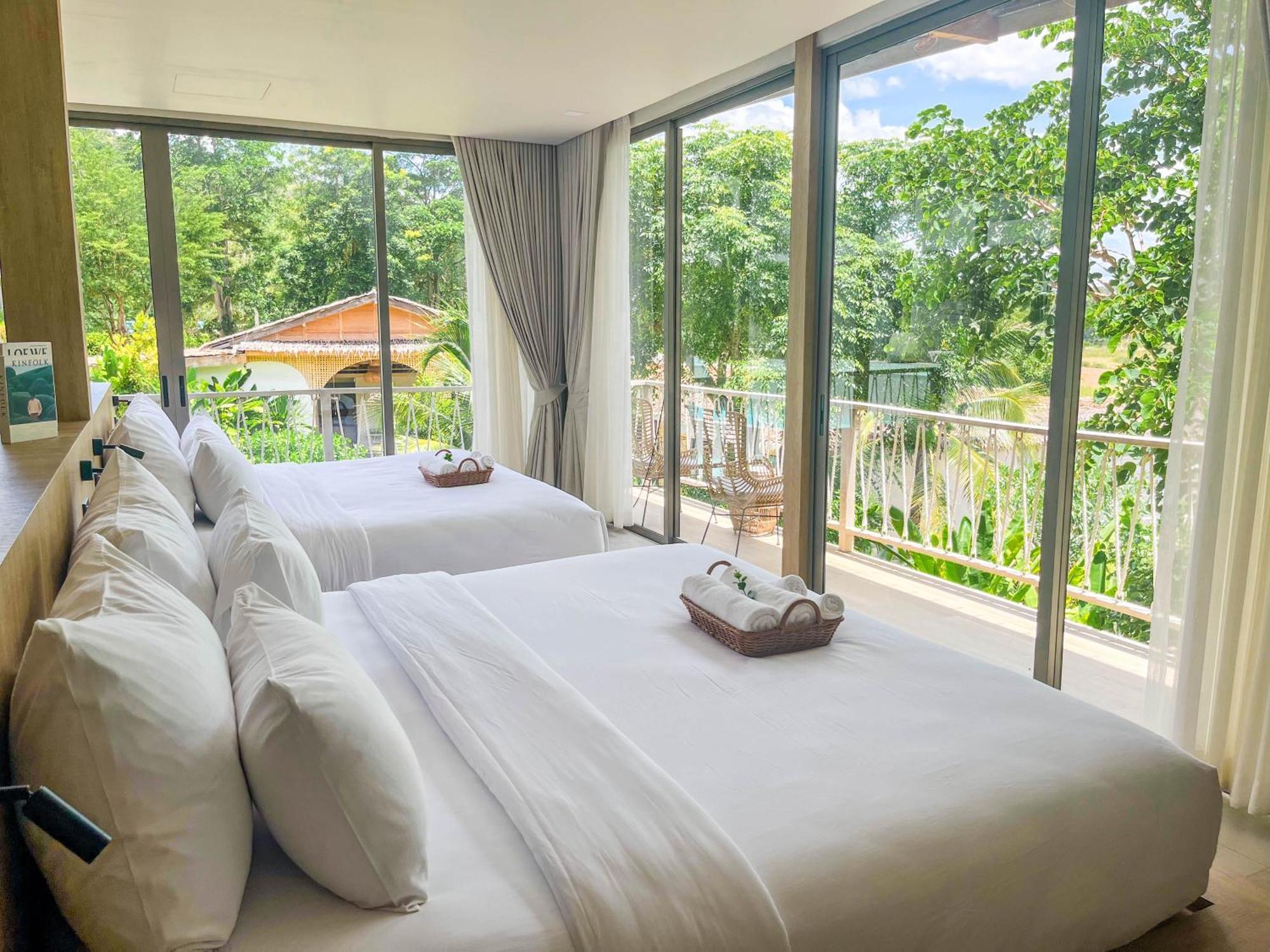 Le La Lake Resort And Spa Kaeng Kachan Exterior foto